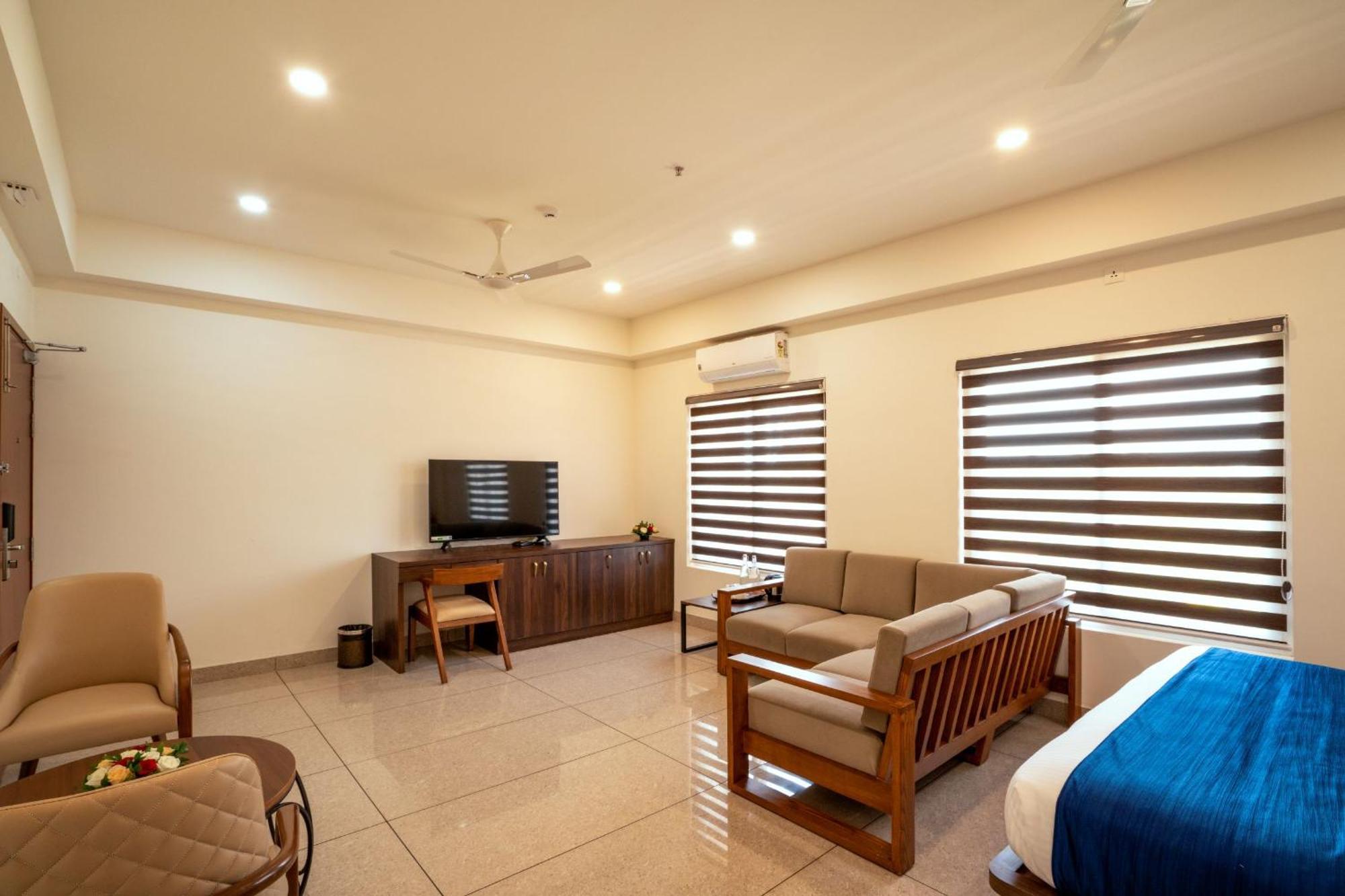 Kumbanad Heritage Hotel Vennikulam Exteriér fotografie